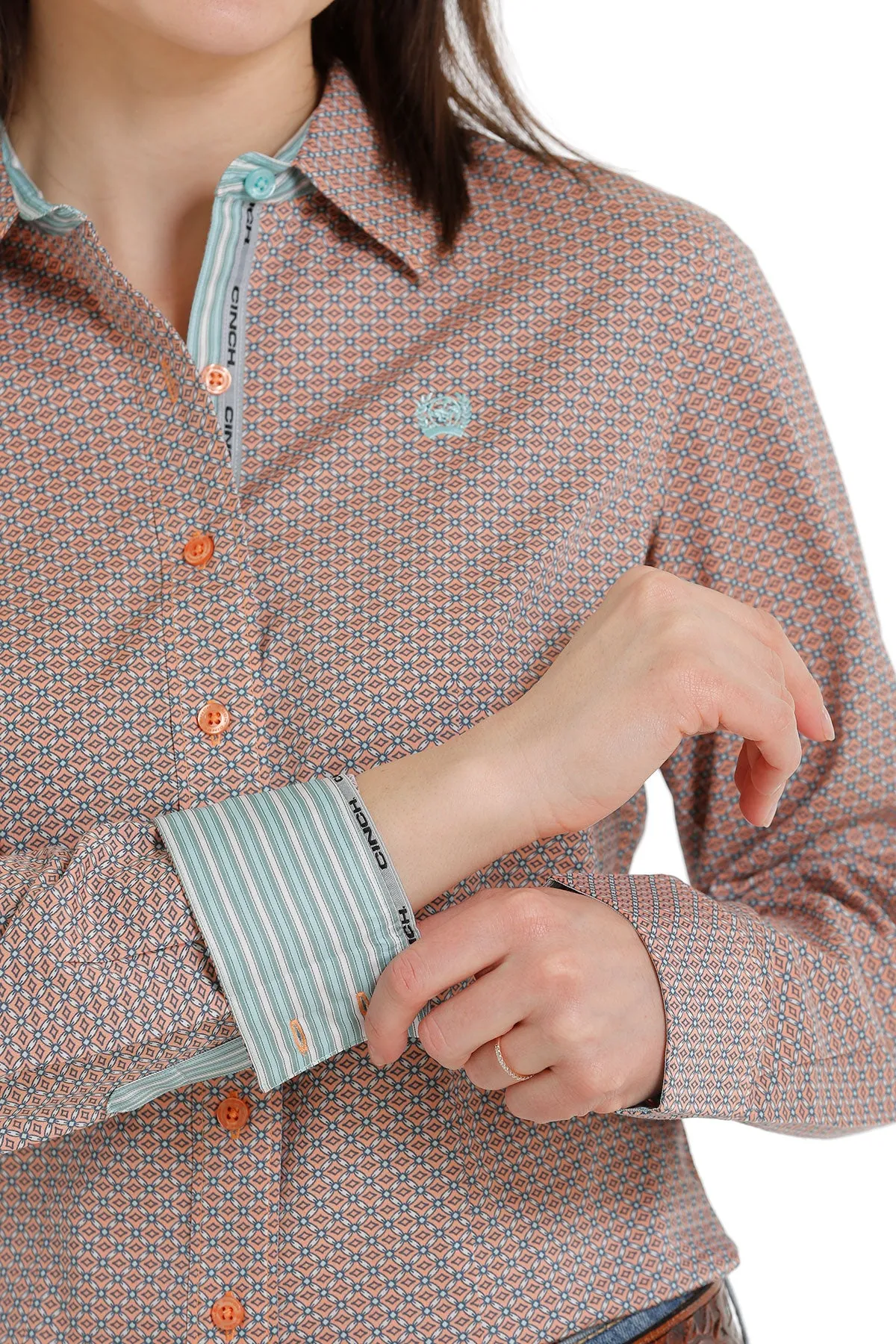 Cinch Women's L/S Blush and Blue Diamond Print Western Button Down Shirt