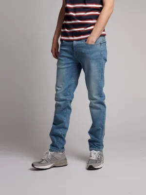 Mens 5 Pocket Slim Fit Denim Jeans in Mid Wash