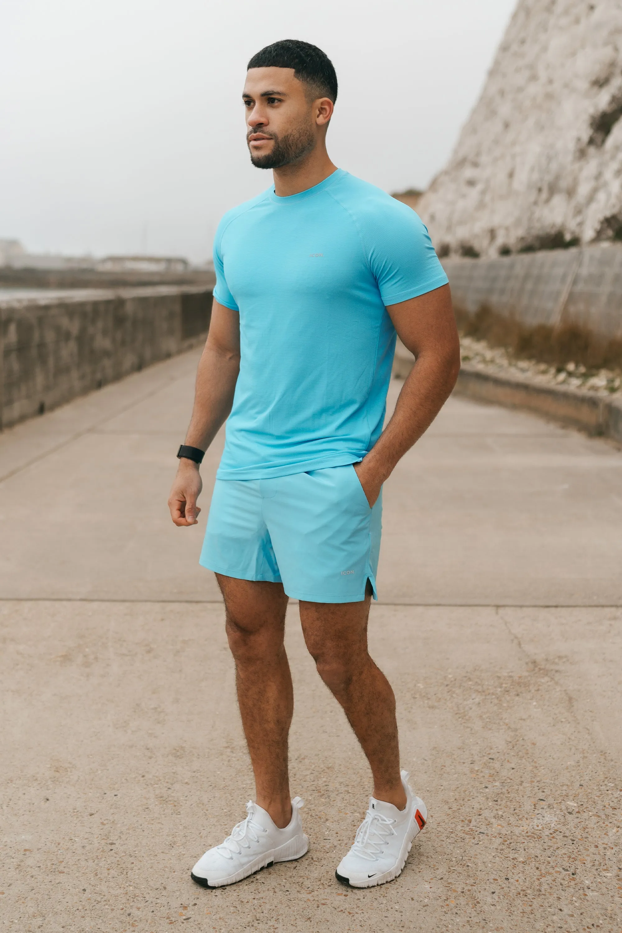 THE ICON ACTIVE T-SHIRT