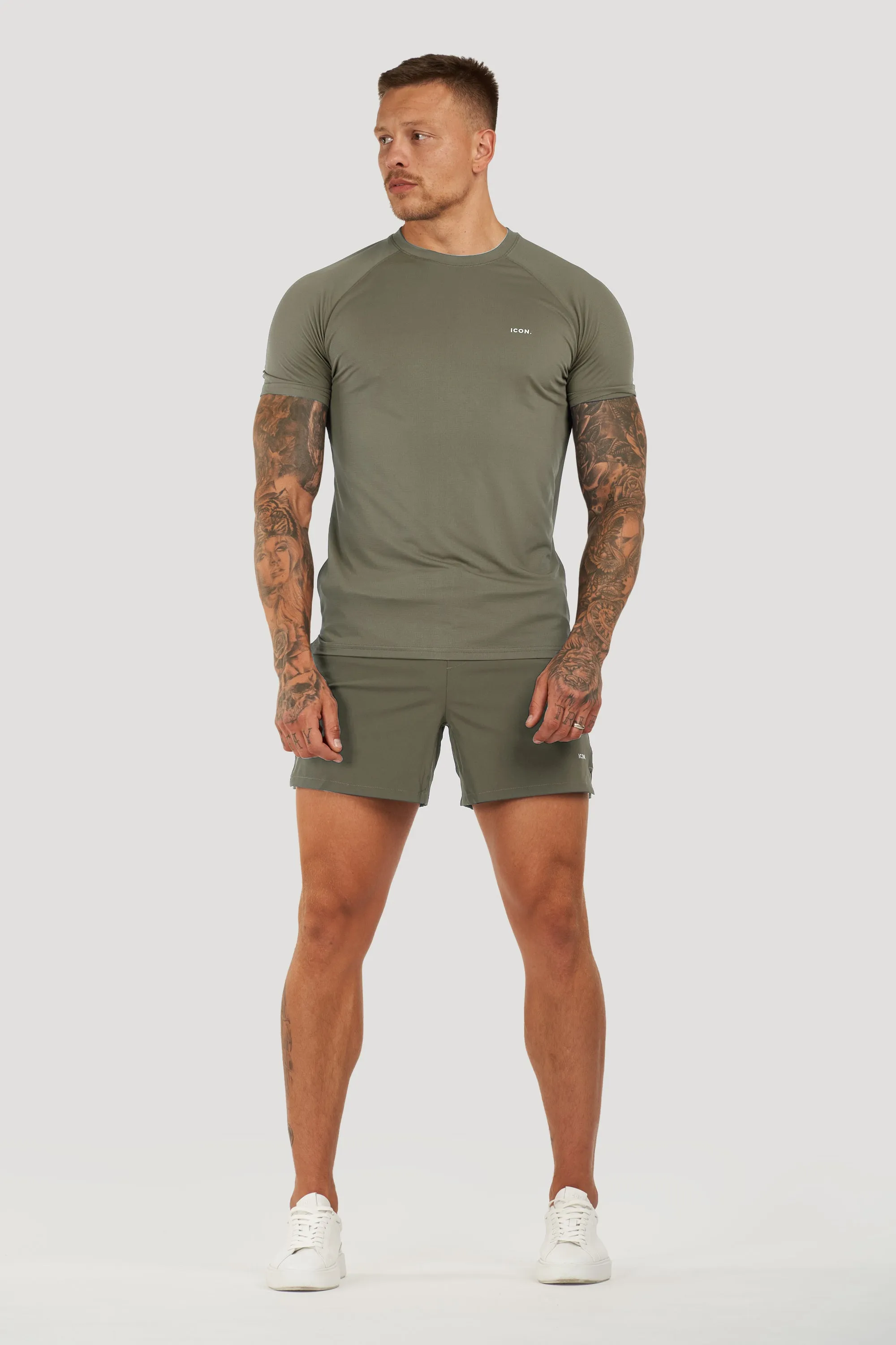 THE ICON ACTIVE T-SHIRT
