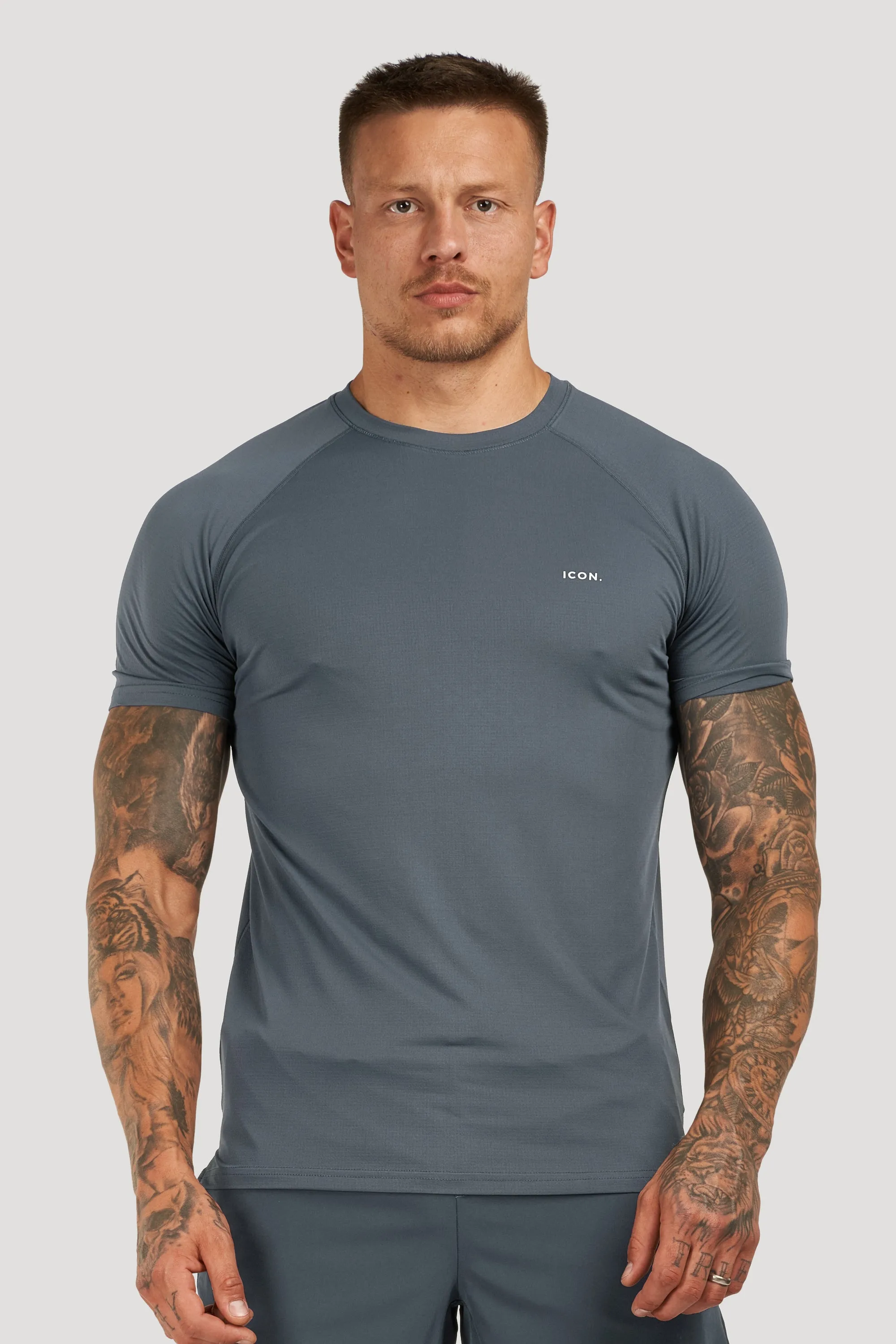 THE ICON ACTIVE T-SHIRT
