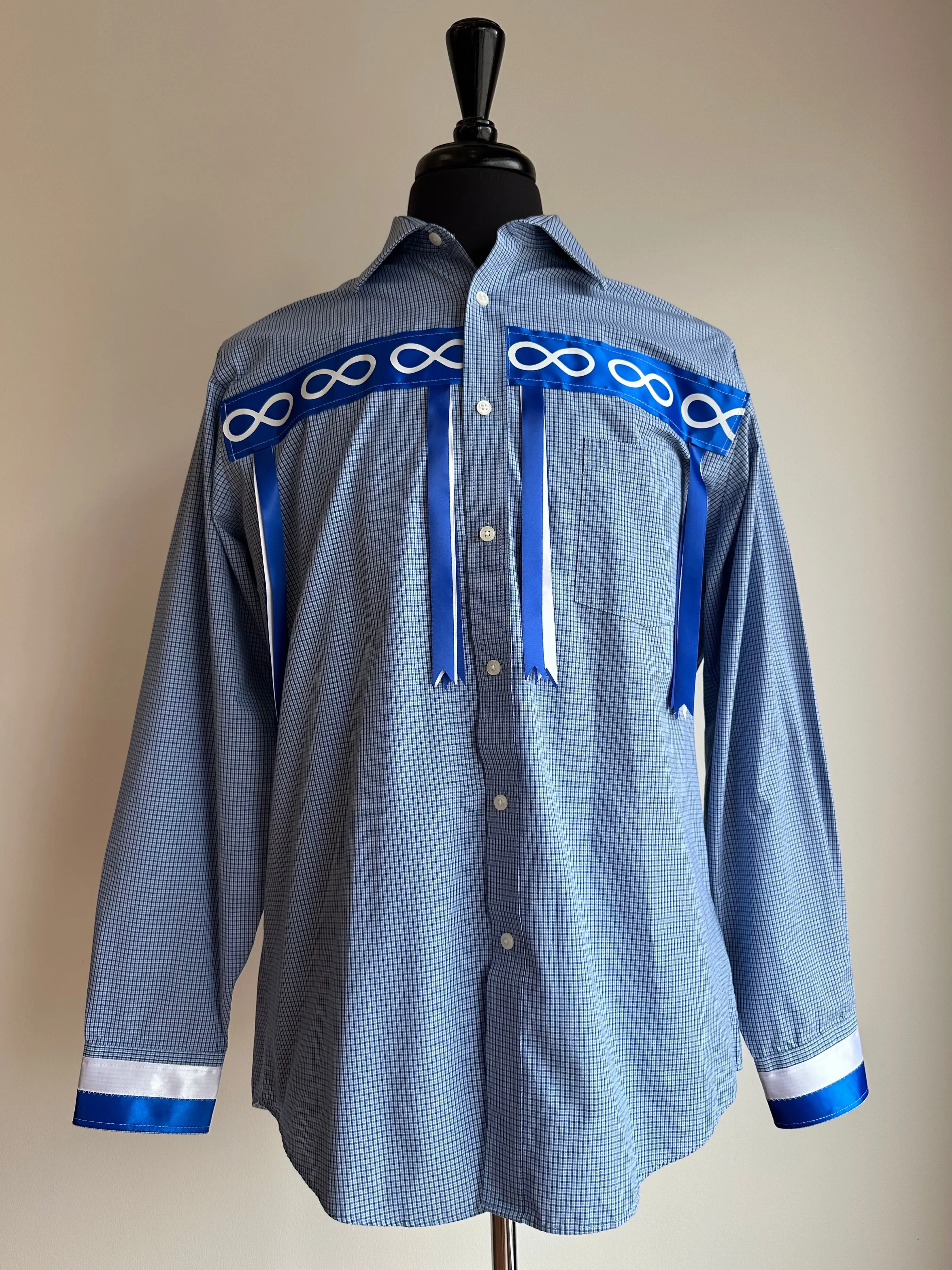Vi's CREE-ations Men's Medium/Large Ribbon Shirts